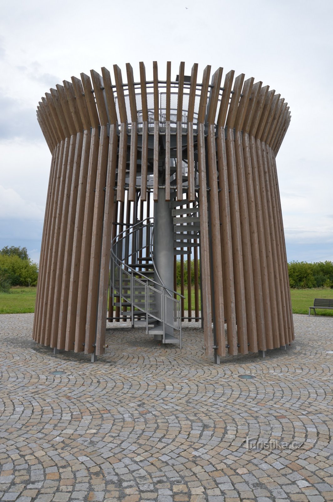 Vyhlídková věž Lednická kolonáda