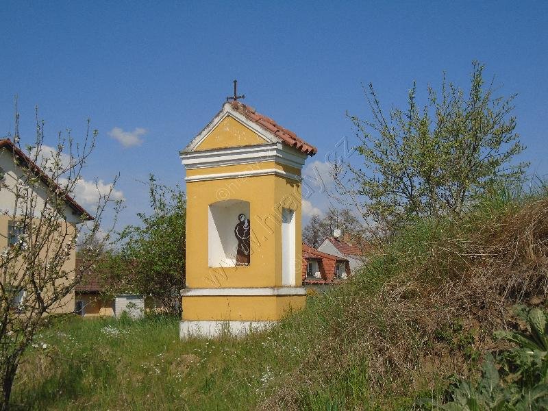 výklenková kaple Nejsvětější Trojice