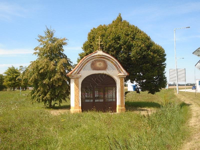 výklenková kaple Nejsvětější Trojice