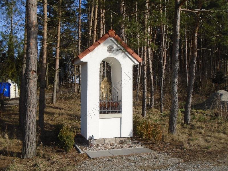 výklenková kaplička Panny Marie