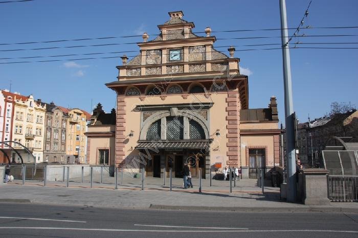 výpravní budovy žst. Plzeň - Jižní Předměstí