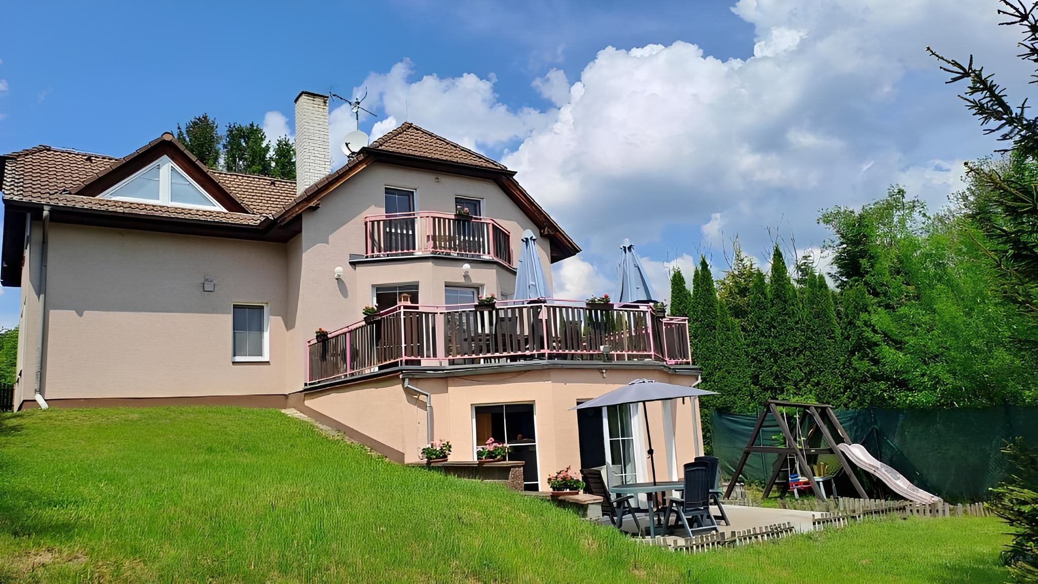 Wellness villa u Prahy