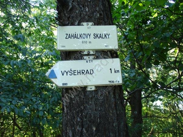 Zahálkovy skalky