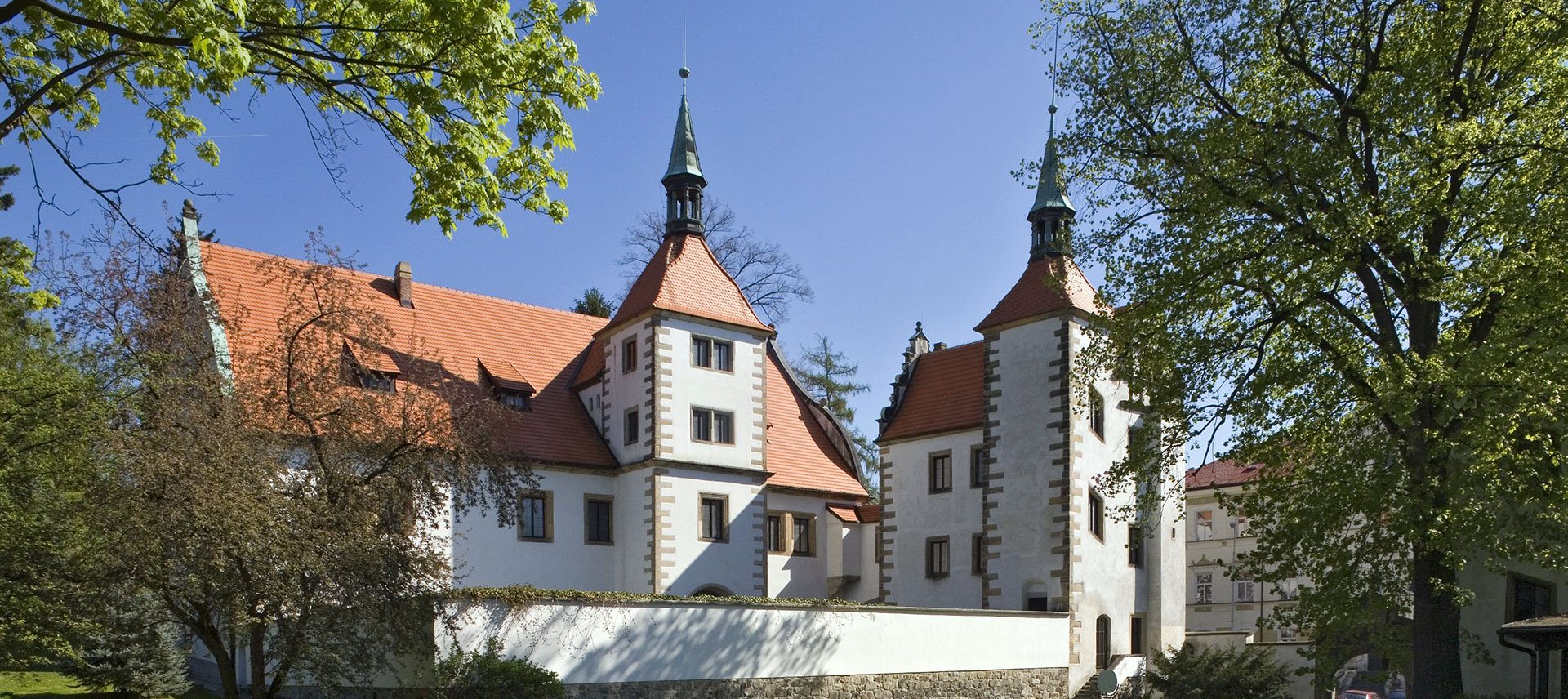 Zámek Benešov nad Ploučnicí