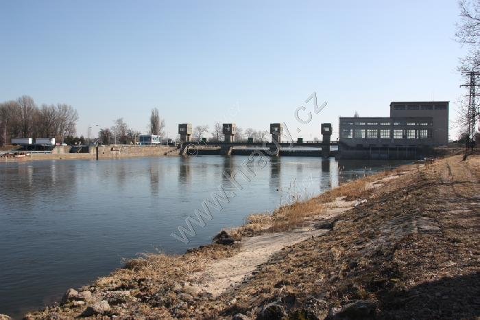 zdymadlo Kostelec nad Labem