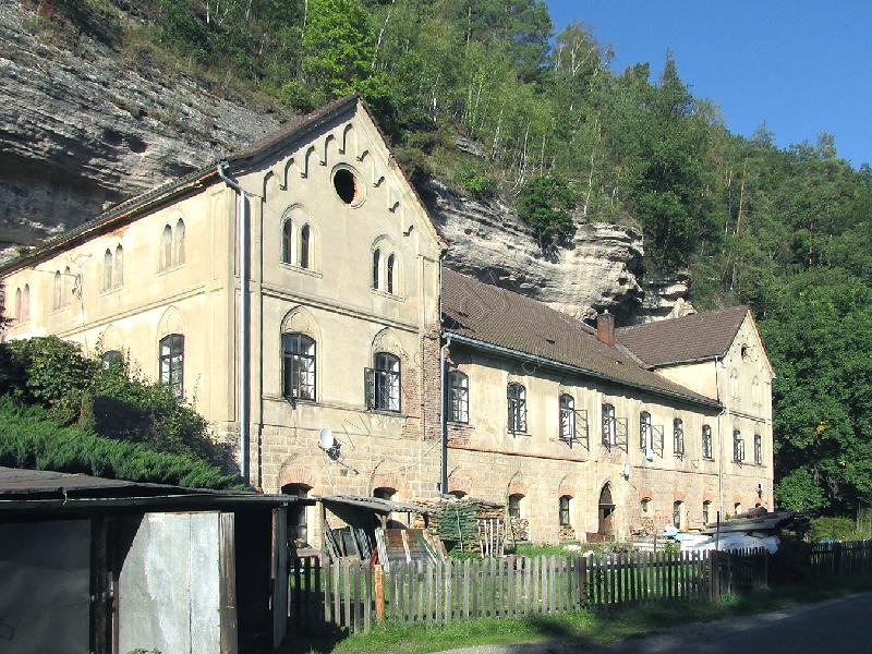 zrcadlovna