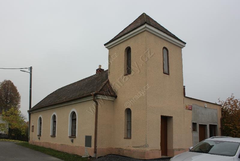 zvonice s přístavbou