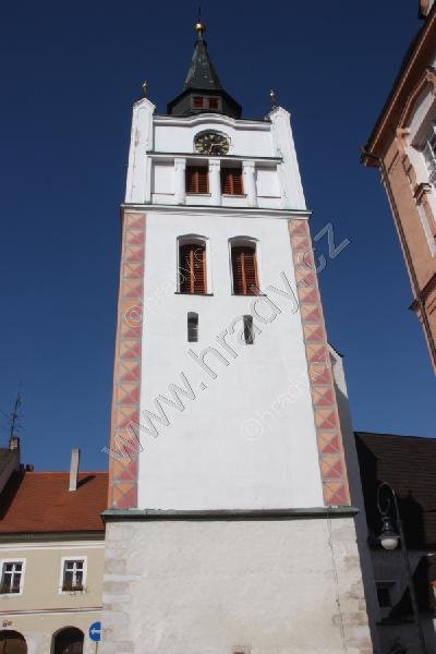 zvonice u kostela Navštívení Panny Marie