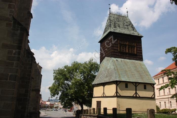 zvonice u kostela sv. Bartoloměje