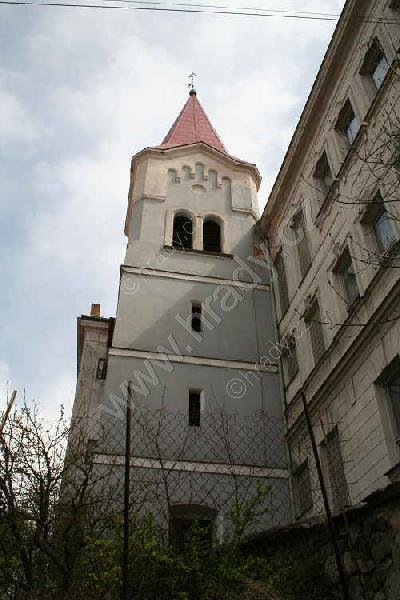zvonice u kostela sv. Petra a Pavla