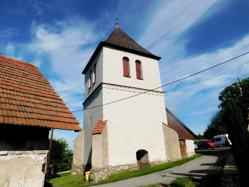zvonice u kostela sv. Václava